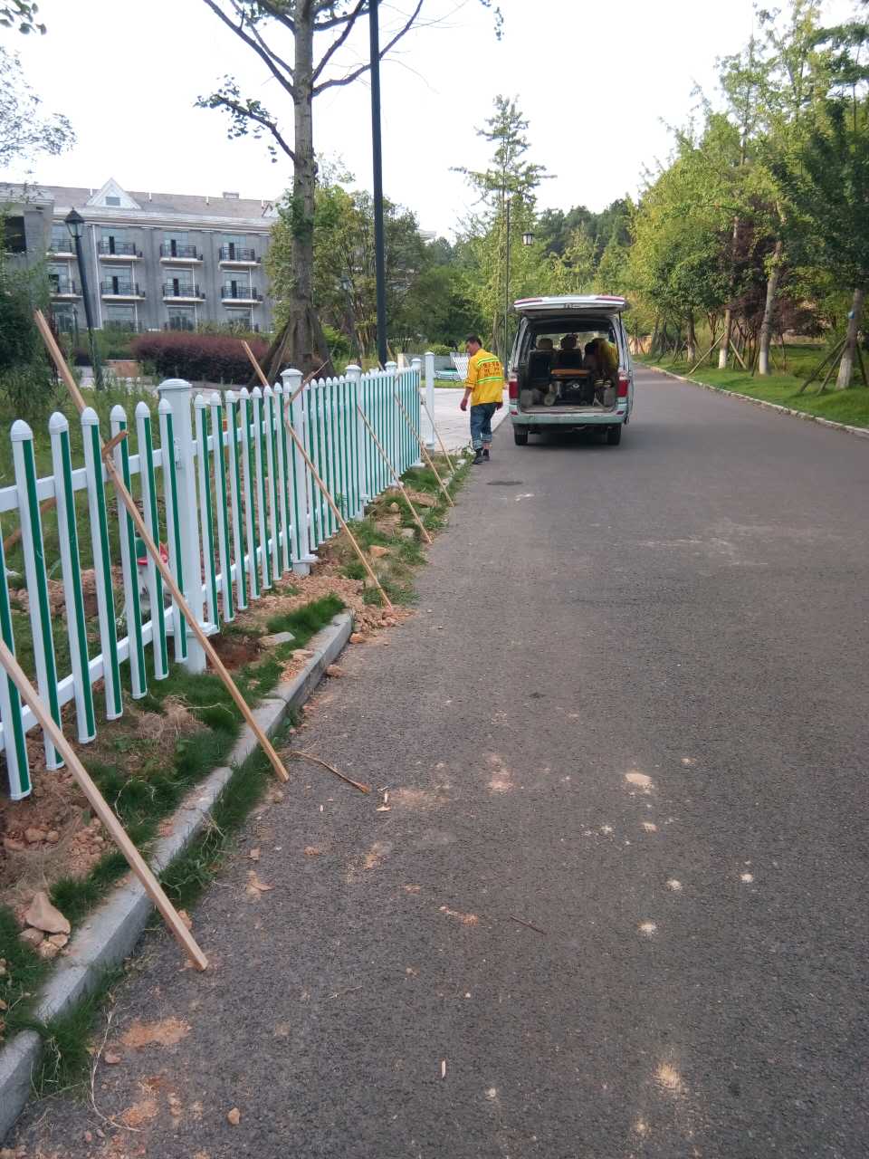 ������ɽƺ